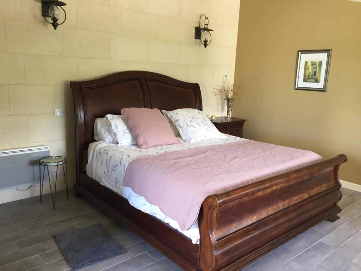 Chateau Couchebout Bed & Breakfast Pugnac Eksteriør bilde
